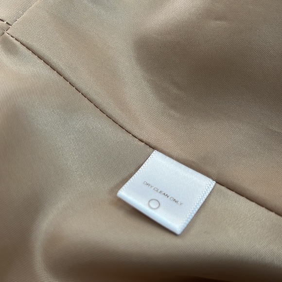 No collar rounded neck button short jacket with 3/4” bell sleeves - Picture 7 of 7